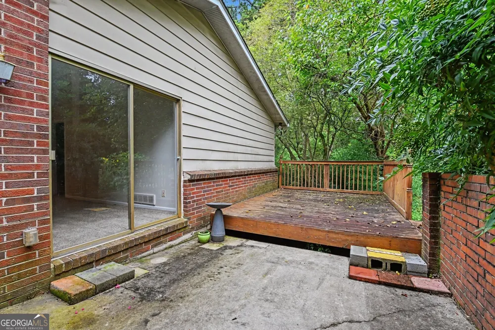1868 Robinhill CT Tucker, GA 30084