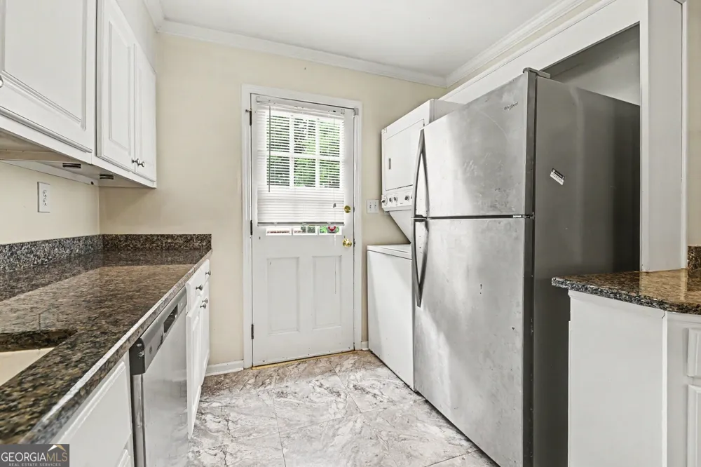 1868 Robinhill CT Tucker, GA 30084