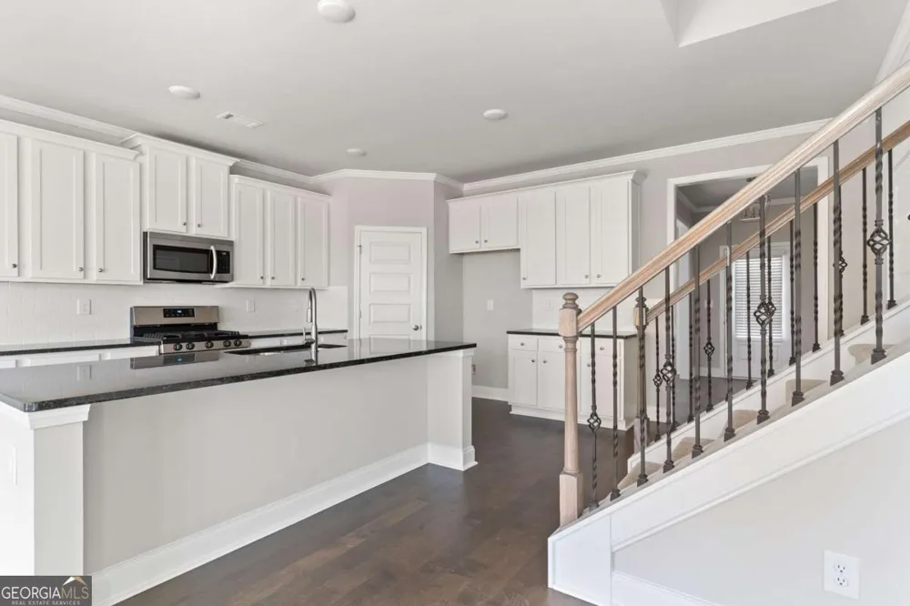 2032 Orchid LN Lithia Springs, GA 30122
