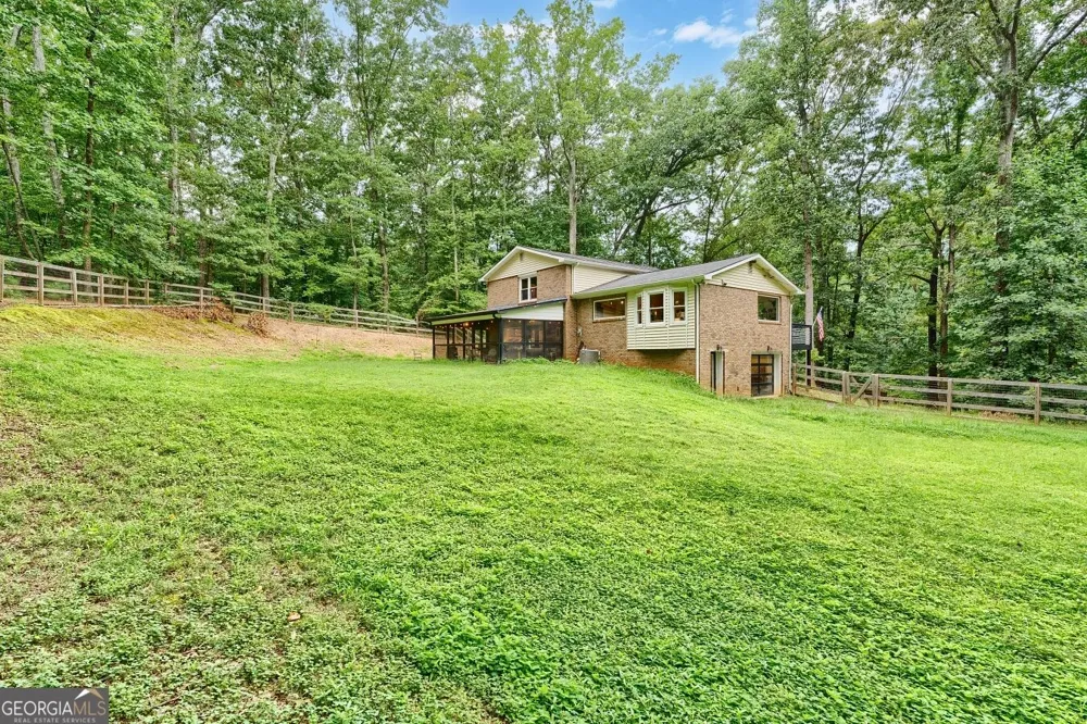 118 Glenell DR Woodstock, GA 30189