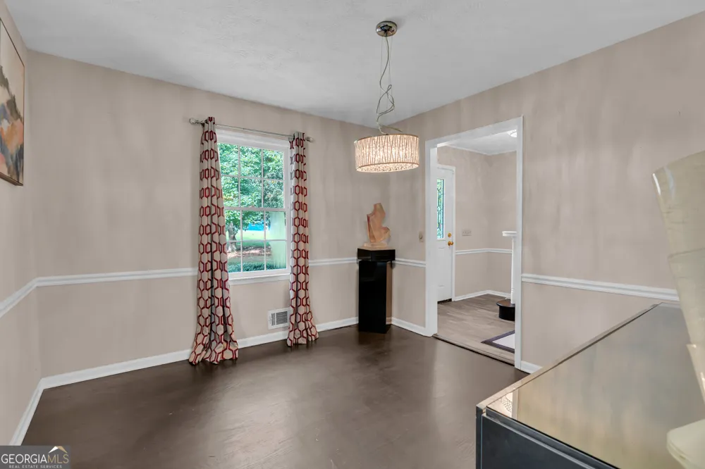 5112 Kurt LN SW Conyers, GA 30094