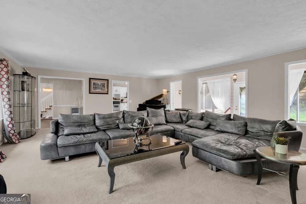 5112 Kurt LN SW Conyers, GA 30094