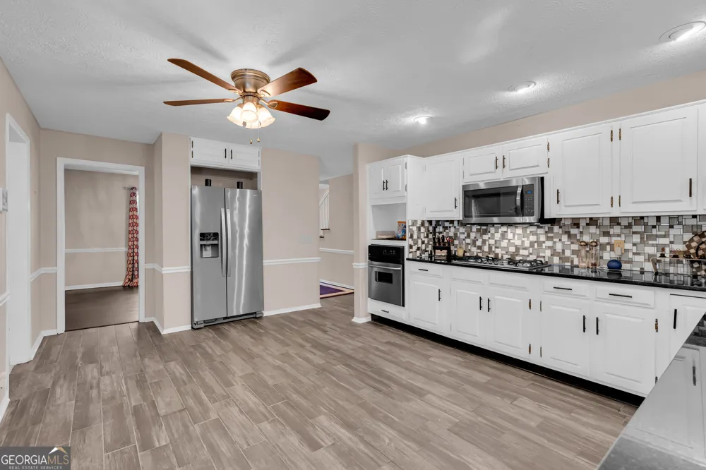5112 Kurt LN SW Conyers, GA 30094