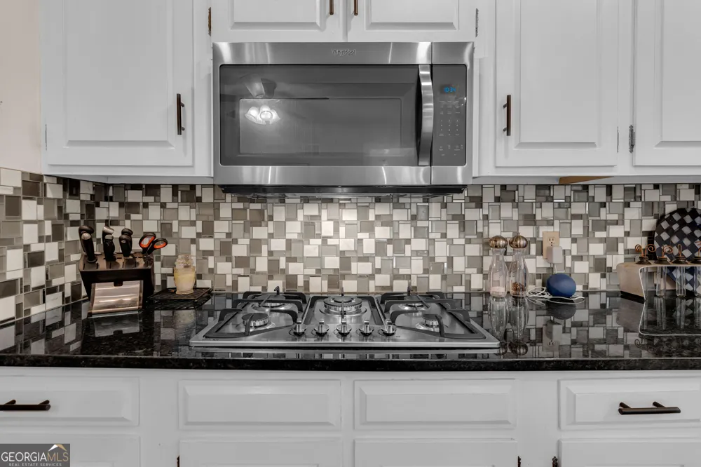 5112 Kurt LN SW Conyers, GA 30094