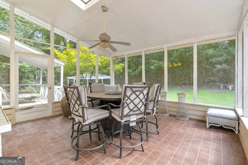 5112 Kurt LN SW Conyers, GA 30094