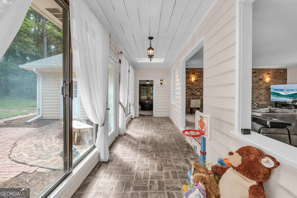 5112 Kurt LN SW Conyers, GA 30094
