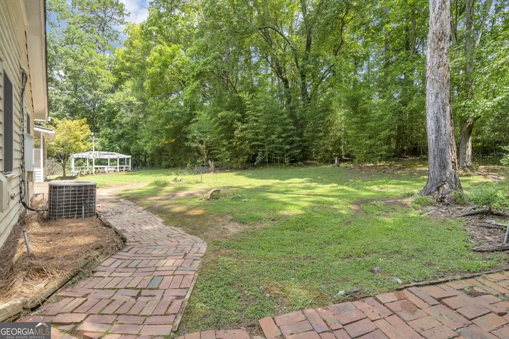 5112 Kurt LN SW Conyers, GA 30094