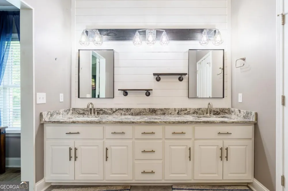 1175 Shoal Creek RD Colbert, GA 30628