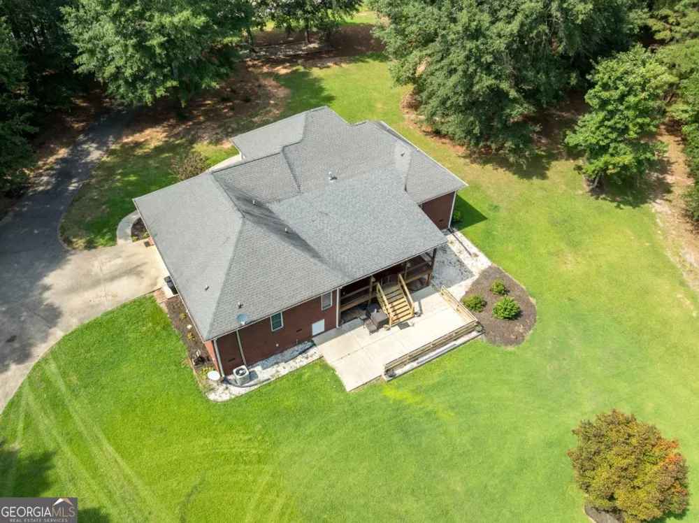 1175 Shoal Creek RD Colbert, GA 30628