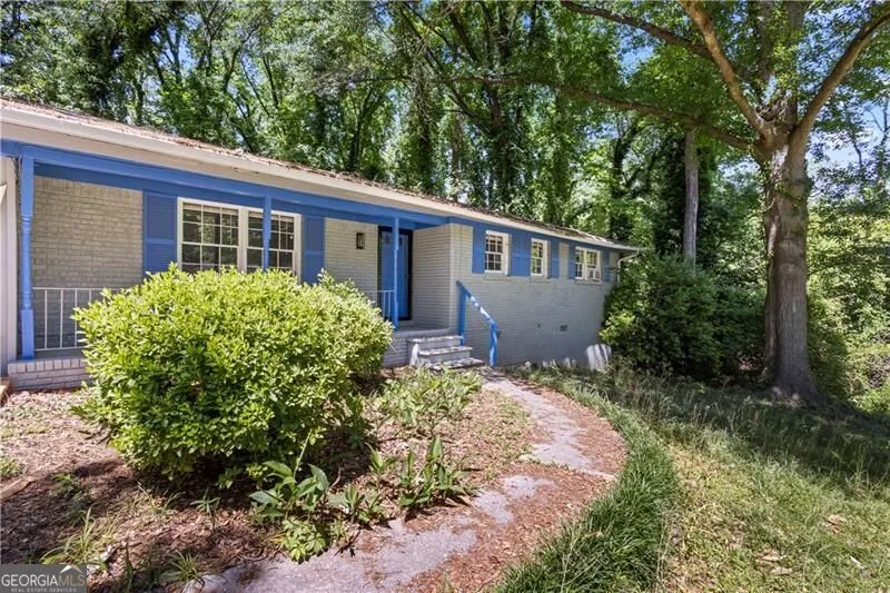 4176 Indian Forest RD Stone Mountain, GA 30083