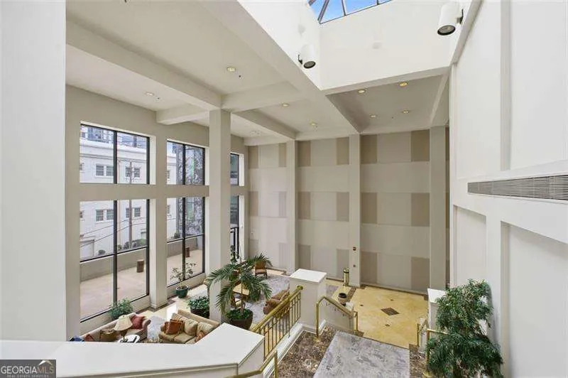 1280 W Peachtree ST NW Atlanta, GA 30309