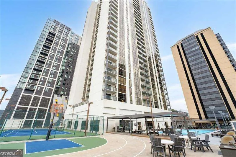1280 W Peachtree ST NW Atlanta, GA 30309