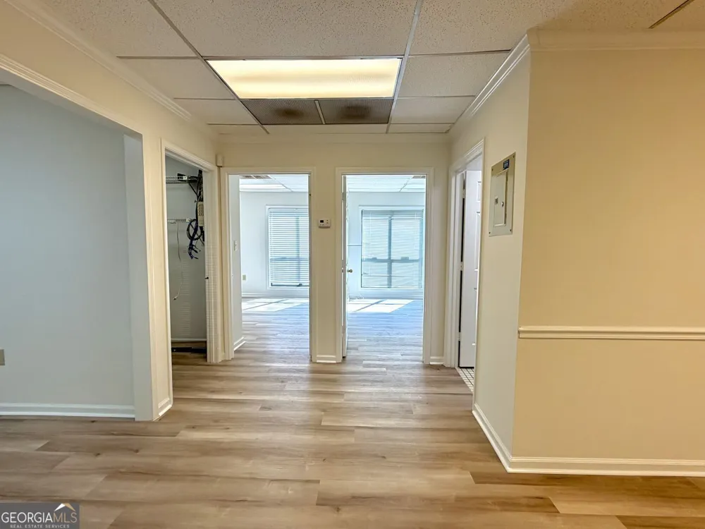 875 Old Roswell RD Roswell, GA 30076