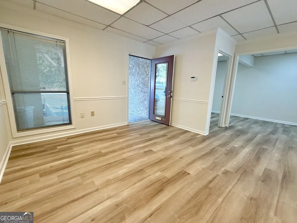 875 Old Roswell RD Roswell, GA 30076