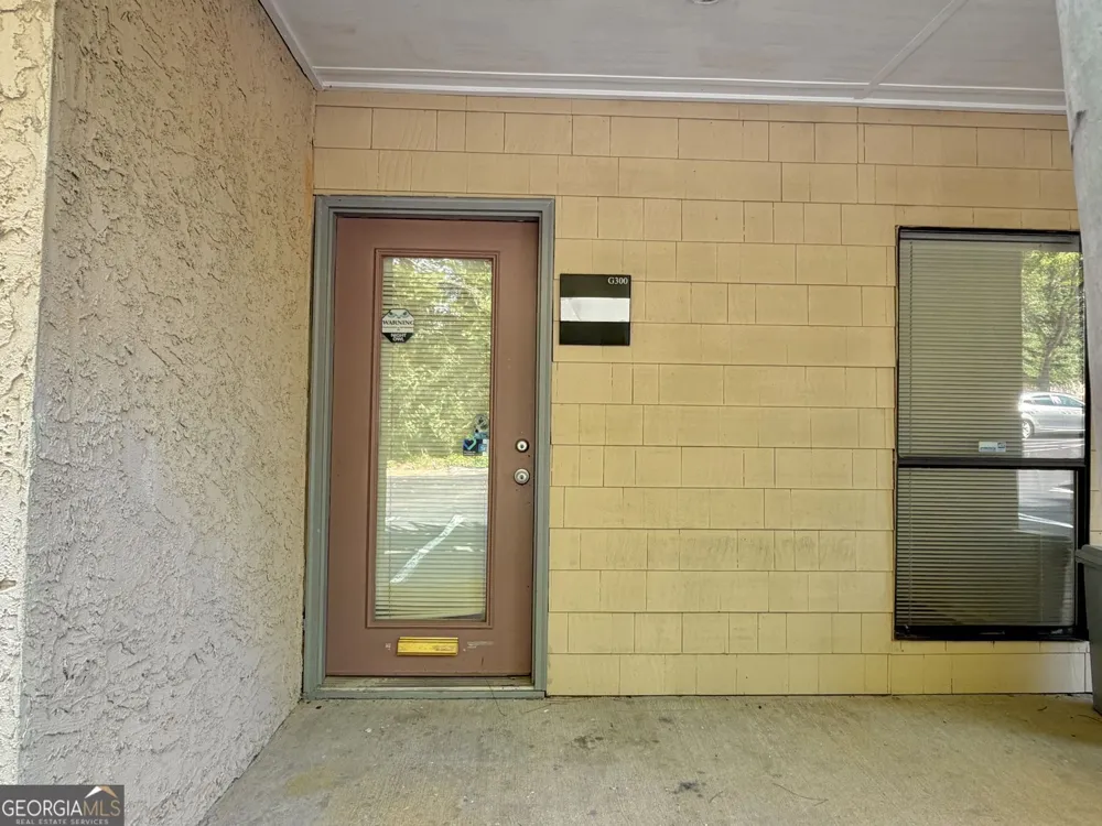 875 Old Roswell RD Roswell, GA 30076