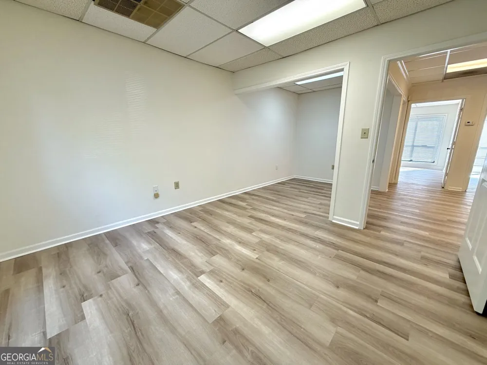 875 Old Roswell RD Roswell, GA 30076