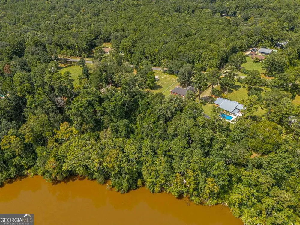 714 Altamaha RD Jesup, GA 31545