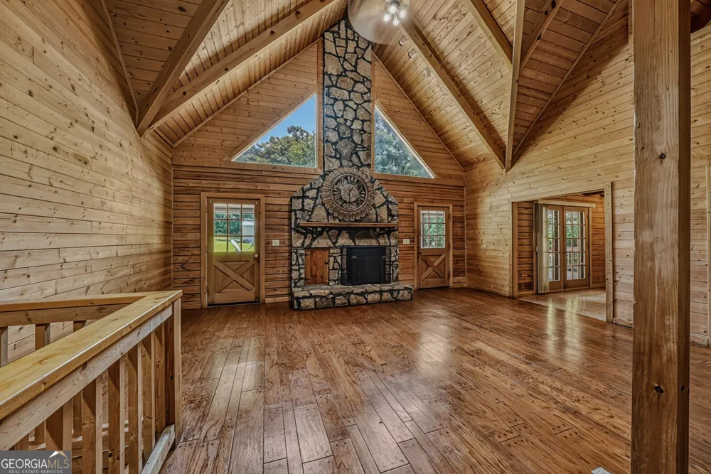 793 Pyne RD LaGrange, GA 30240
