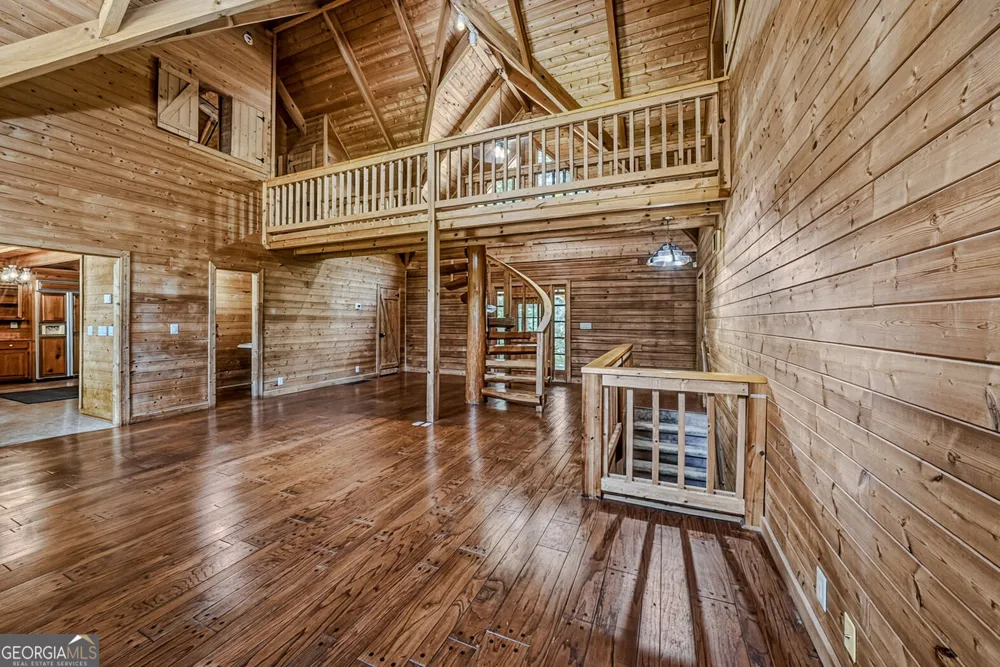 793 Pyne RD LaGrange, GA 30240