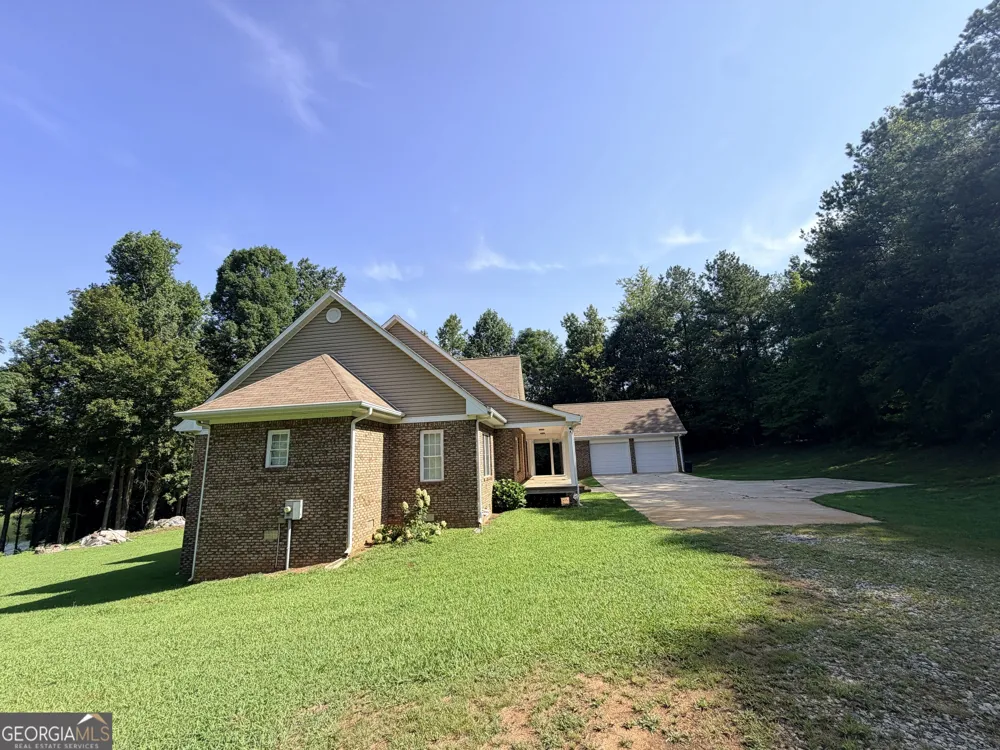 161 Mount Bethel RD Commerce, GA 30530