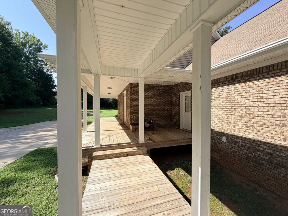 161 Mount Bethel RD Commerce, GA 30530