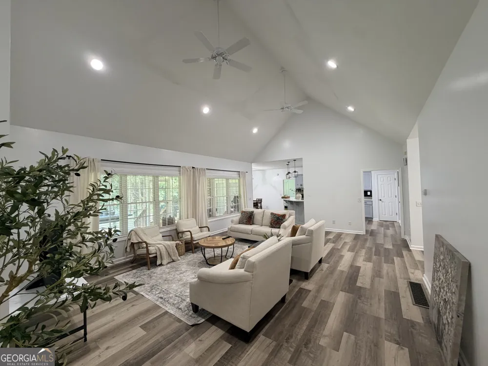 161 Mount Bethel RD Commerce, GA 30530