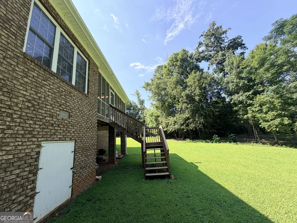 161 Mount Bethel RD Commerce, GA 30530