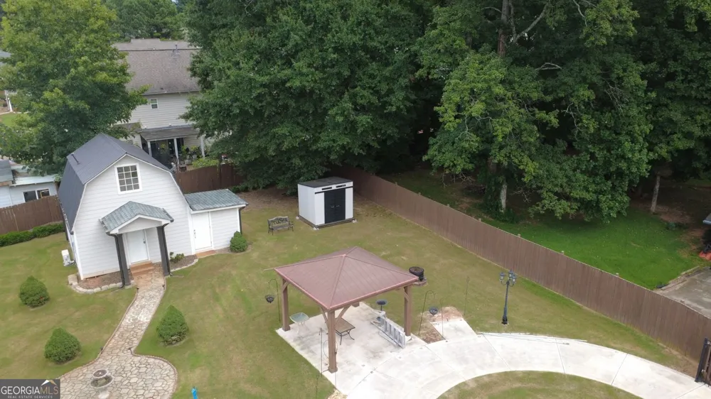569 Garner WAY NW Lilburn, GA 30047