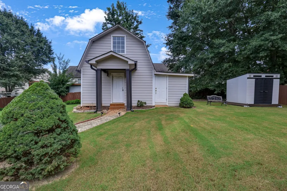 569 Garner WAY NW Lilburn, GA 30047