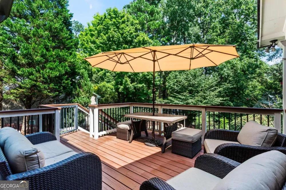 8325 Riverbirch DR Roswell, GA 30076