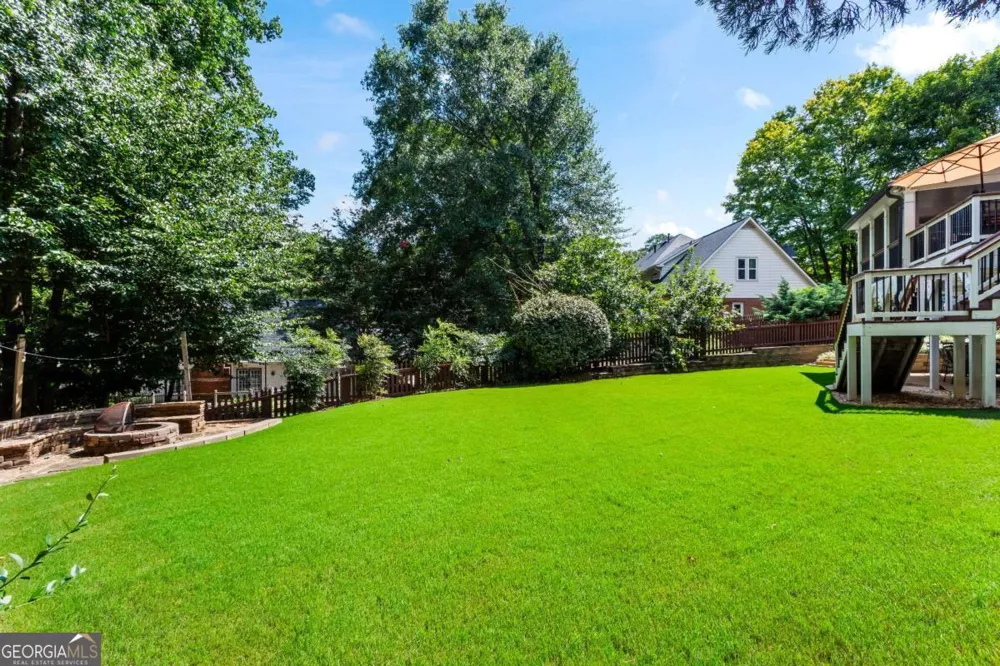 8325 Riverbirch DR Roswell, GA 30076