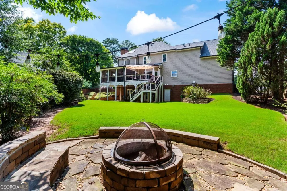 8325 Riverbirch DR Roswell, GA 30076