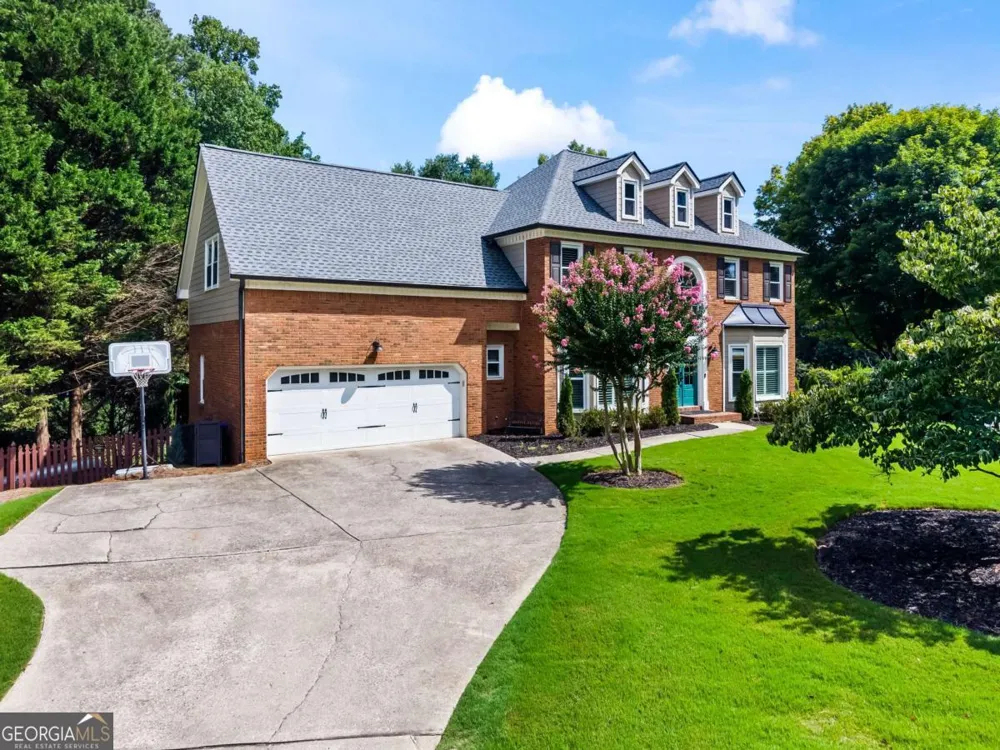 8325 Riverbirch DR Roswell, GA 30076