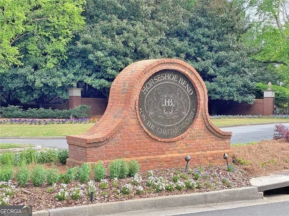 8325 Riverbirch DR Roswell, GA 30076
