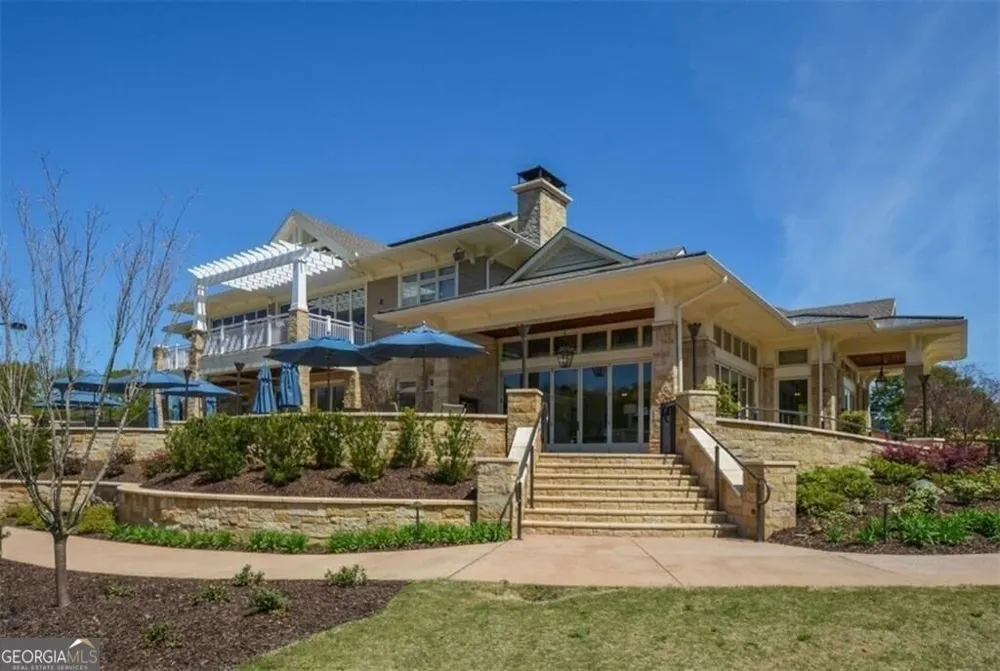 8325 Riverbirch DR Roswell, GA 30076