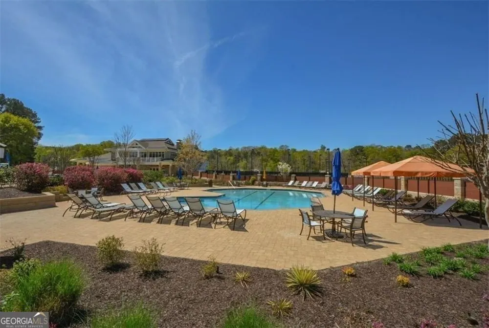 8325 Riverbirch DR Roswell, GA 30076