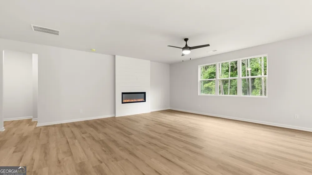 3109 Hallsley DR South Fulton, GA 30349