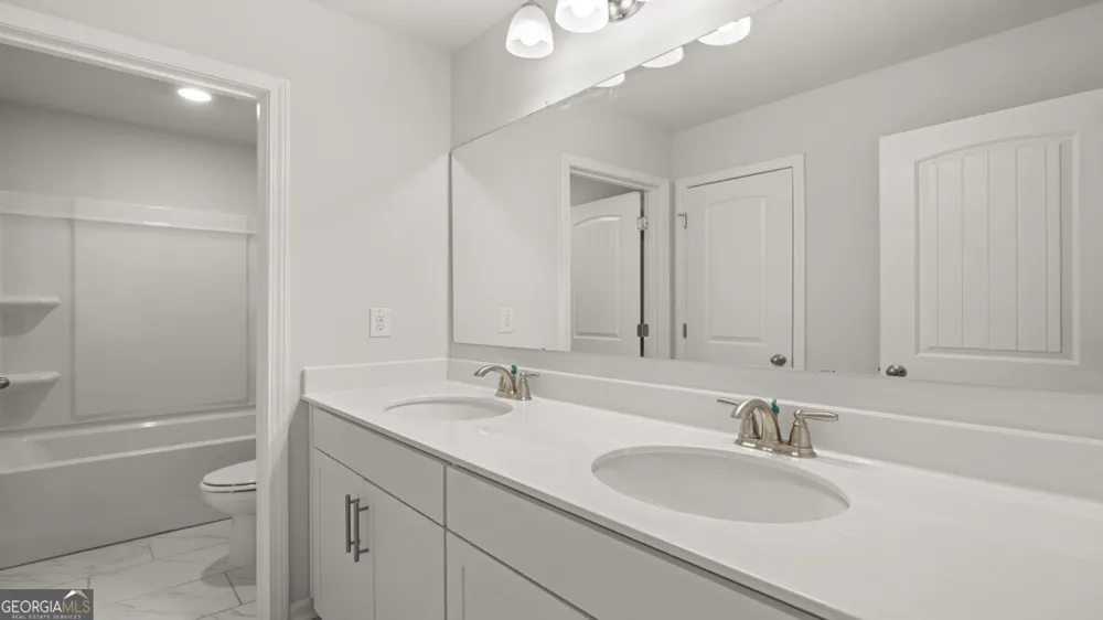 201 Parkview DR Dallas, GA 30157