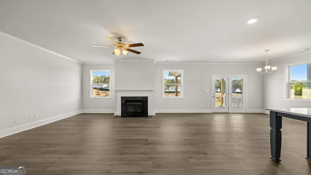 201 Parkview DR Dallas, GA 30157