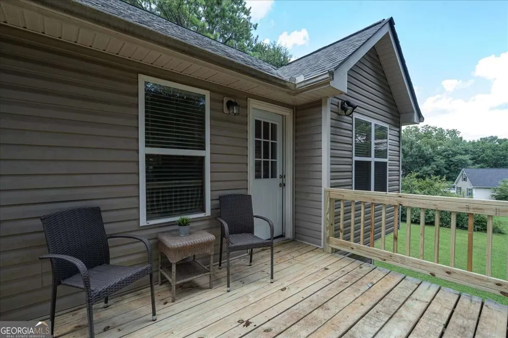 413 Tori DR Winder, GA 30680