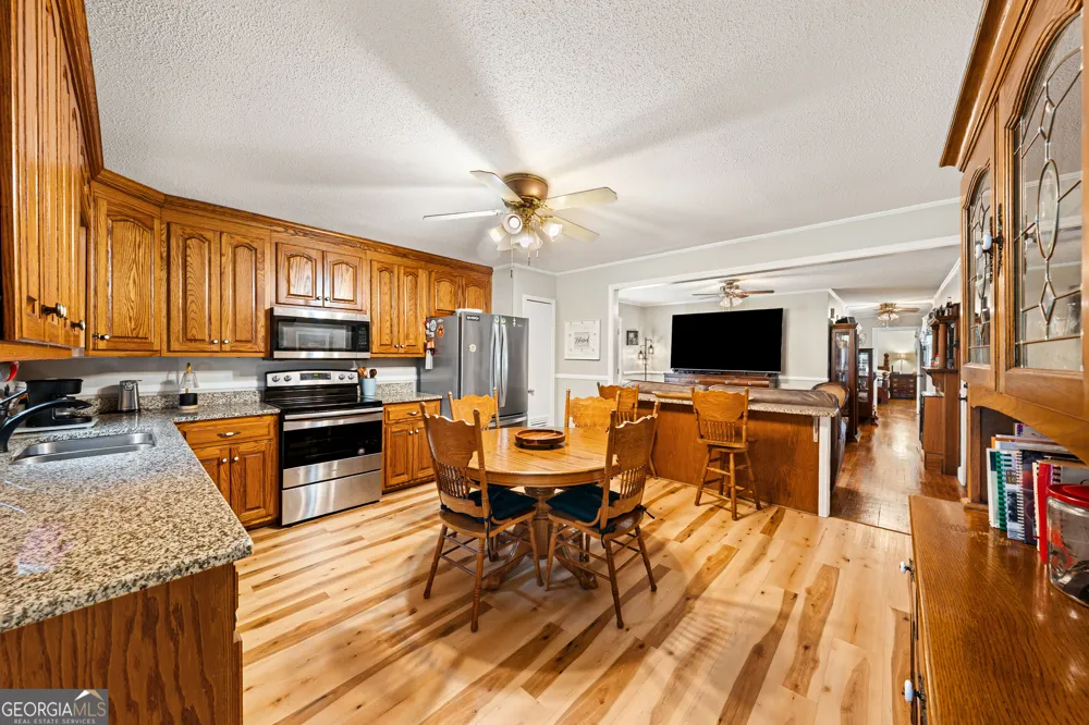 89 Gloria ST Hartwell, GA 30643