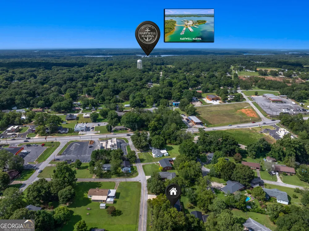 89 Gloria ST Hartwell, GA 30643