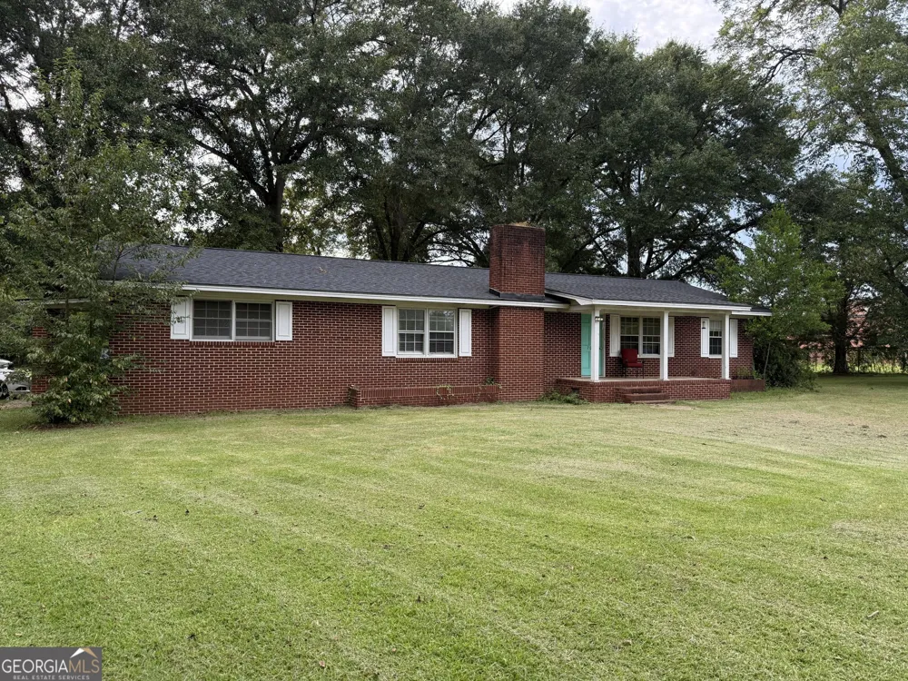 703 N 3rd ST Vienna, GA 31092