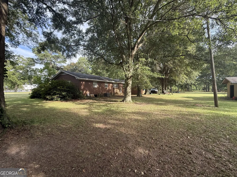 703 N 3rd ST Vienna, GA 31092