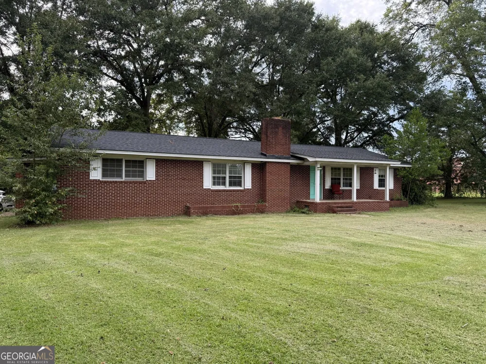703 N 3rd ST Vienna, GA 31092