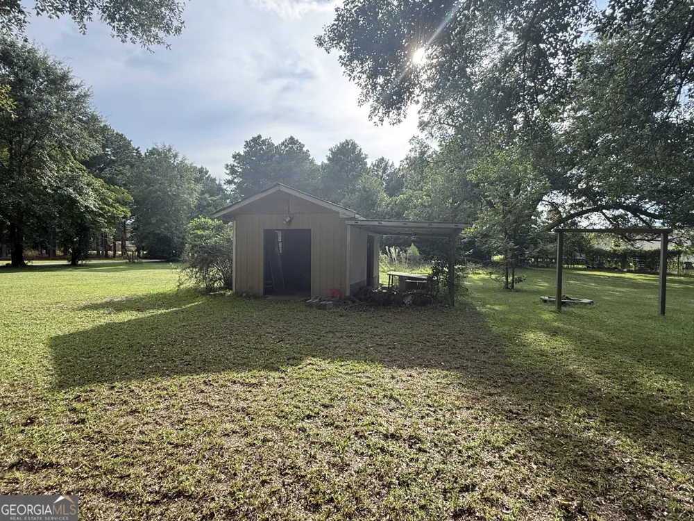 703 N 3rd ST Vienna, GA 31092
