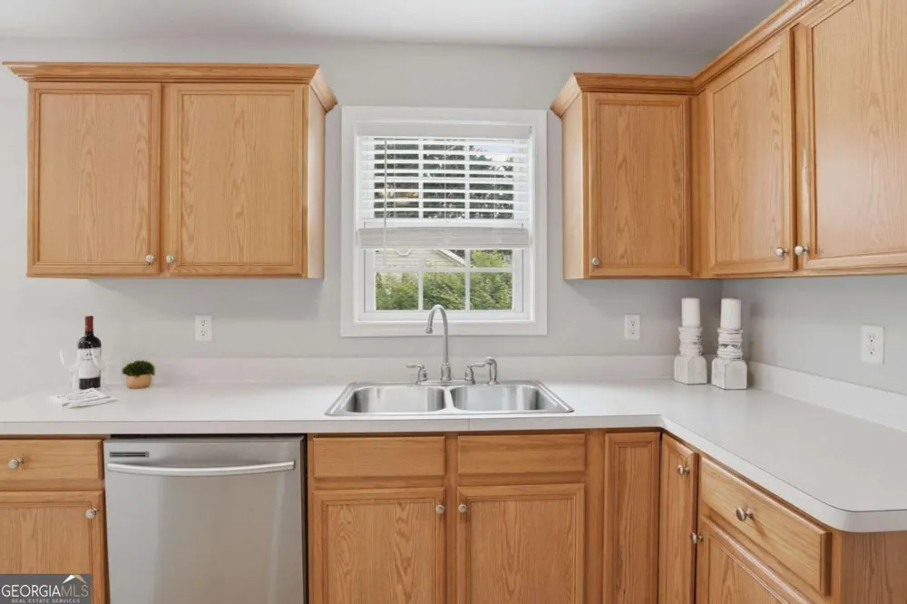 8790 Baycreek Ln Gainesville, GA 30506