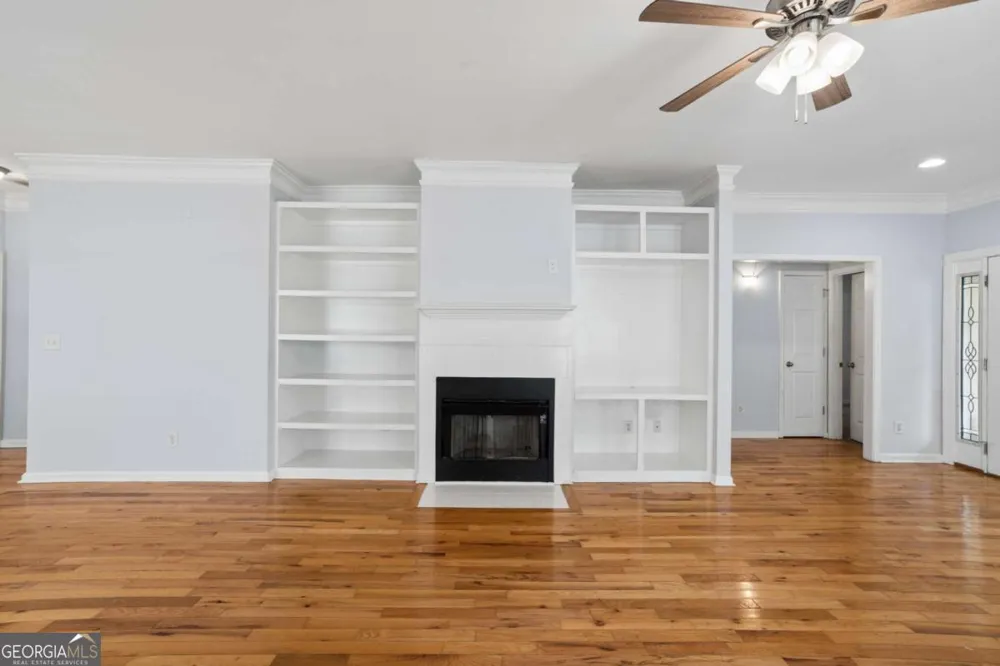 1912 E Farris AVE East Point, GA 30344