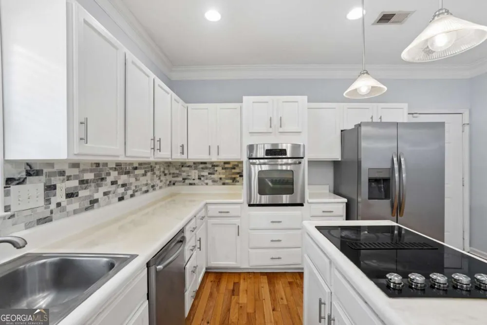 1912 E Farris AVE East Point, GA 30344