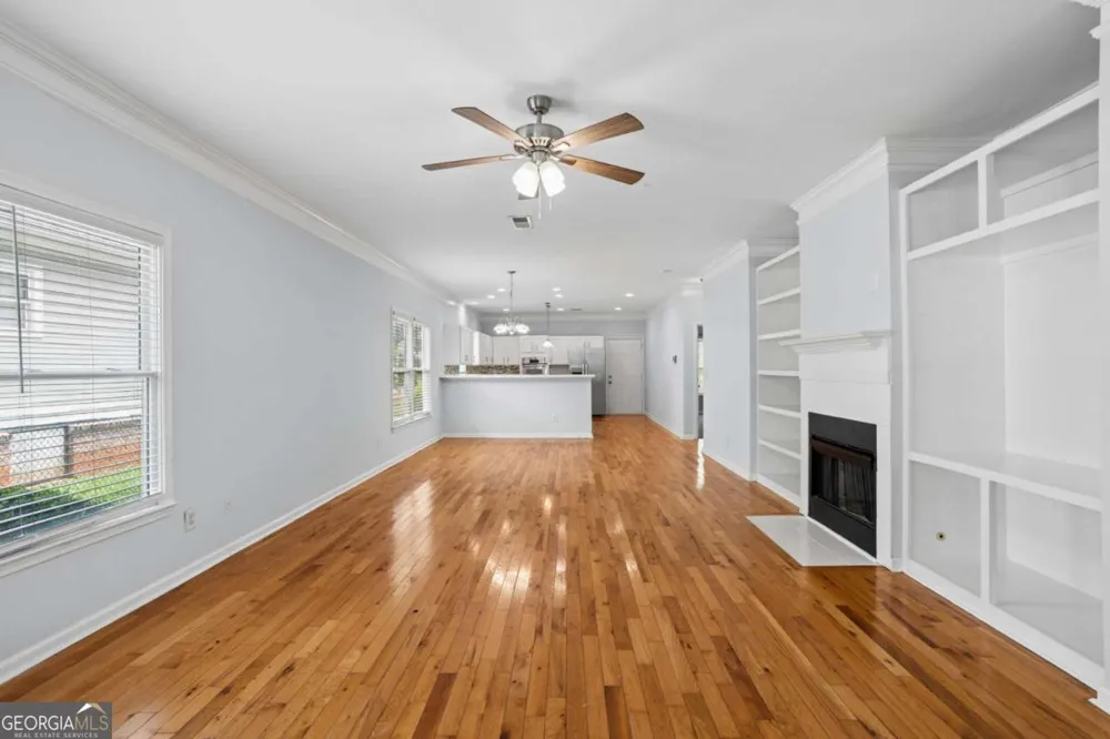 1912 E Farris AVE East Point, GA 30344